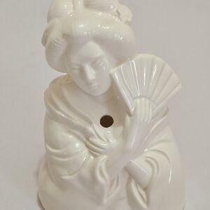 Vintage Arigato Japanese Steakhouse Geisha Figure • Chopstick Holder Vase